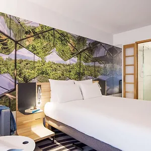 Hotel Novotel Centre, Fully Renovated